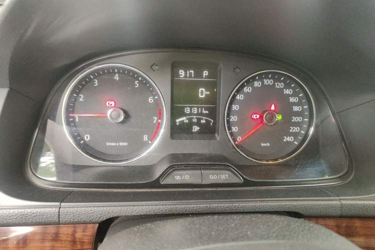 Used Volkswagen Lavida 2013 Restyled Classic 1.6L Automatic Comfort Edition Instrument Cluster