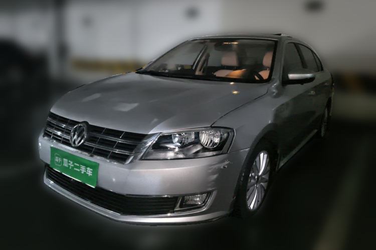 Used Volkswagen Lavida 2013 1.6L Automatic Luxury Edition Guazi used car, China used car export, Used car for sale, Used  cars, Cheapest cars for sale