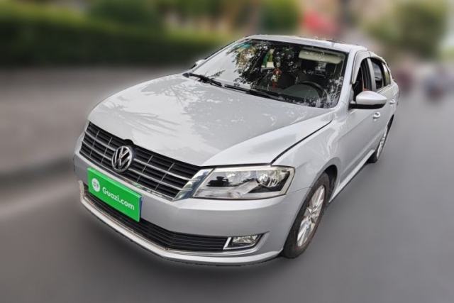 Used Volkswagen Lavida 2013 1.6L Manual Comfort Edition
