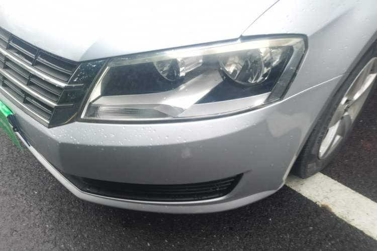 Used Volkswagen Lavida 2013 Revised Classic 1.6L Automatic Fashion Edition Left Front Headlight