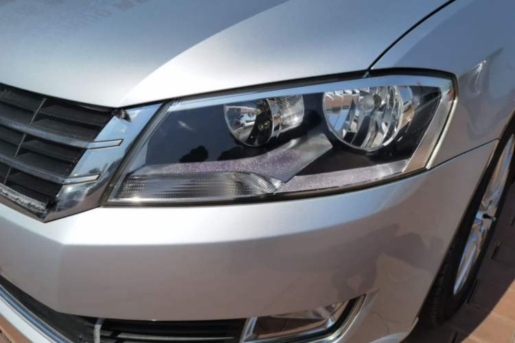Used Volkswagen Lavida 2013 1.4TSI DSG Comfort Edition Left Front Headlight