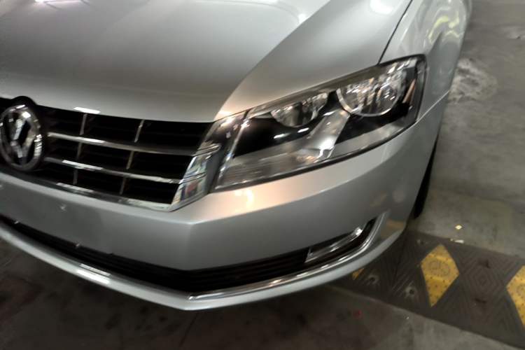 Used Volkswagen Lavida 2013 Revised Version 1.4 TSI Manual Comfort Edition Left Front Headlight