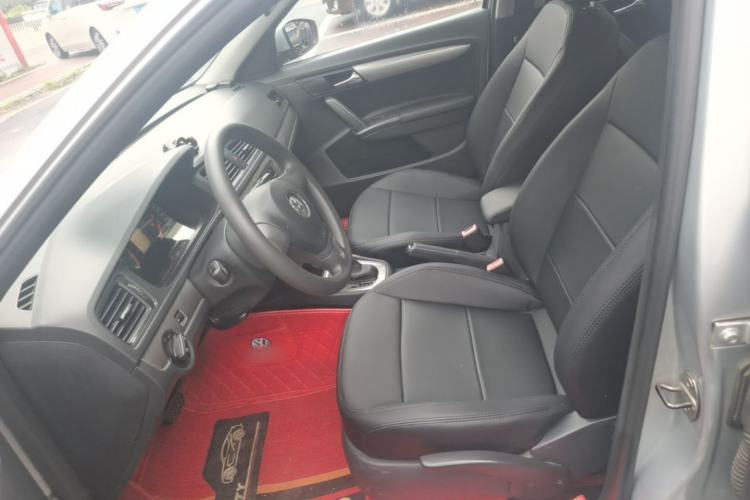Used Volkswagen Lavida 2013 Revised Classic 1.6L Automatic Fashion Edition Left Front Seat
