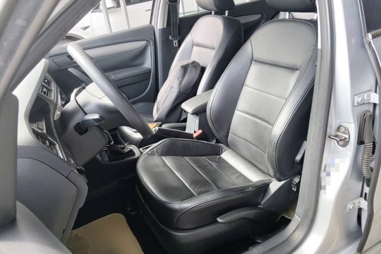Used Volkswagen Lavida 2013 1.4TSI DSG Comfort Edition Left Front Seat