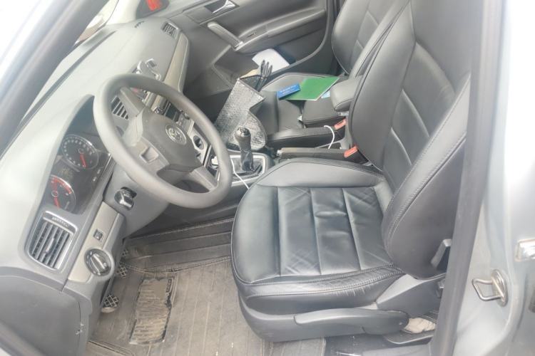 Used Volkswagen Lavida 2013 1.4TSI Manual Comfort Edition Left Front Seat