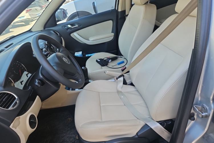 Used Volkswagen Lavida 2013 1.6L Manual Fashion Edition Left Front Seat