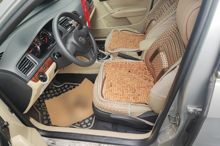 Used Volkswagen Lavida 2013 1.6L Automatic Comfort Edition Left Front Seat
