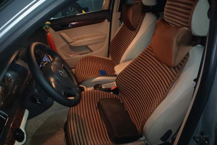 Used Volkswagen Lavida 2013 1.4TSI DSG Comfort Edition Left Front Seat
