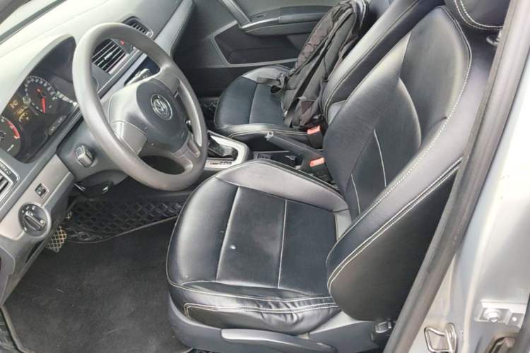Used Volkswagen Lavida 2013 Revised Classic 1.6L Automatic Fashion Edition Left Front Seat
