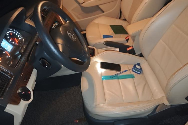Used Volkswagen Lavida 2013 1.6L Automatic Comfort Edition Left Front Seat