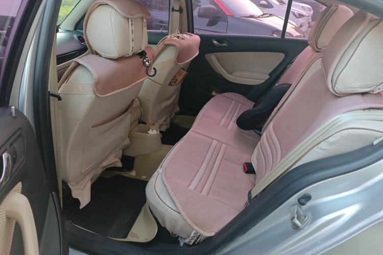 Used Volkswagen Lavida 2013 Classic 1.6L Manual Fashion Edition Left Rear Seat
