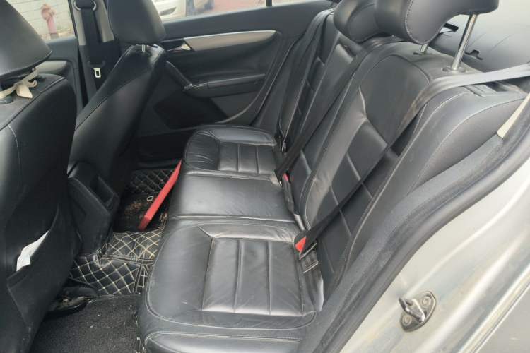 Used Volkswagen Lavida 2013 Revised Version 1.4 TSI Manual Comfort Edition Left Rear Seat