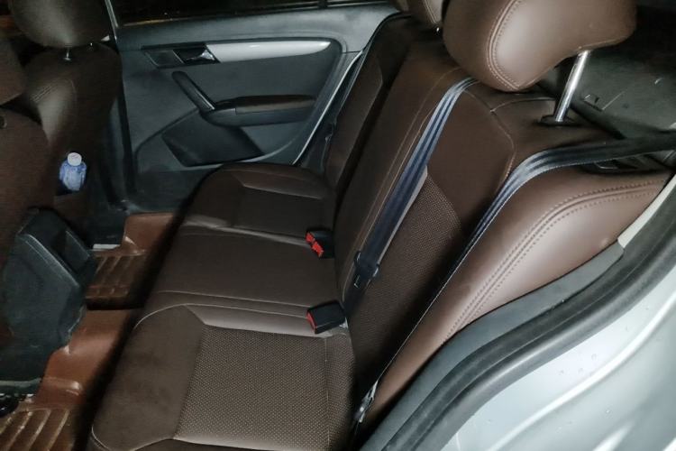 Used Volkswagen Lavida 2013 Revised Classic 1.6L Automatic Fashion Edition Left Rear Seat