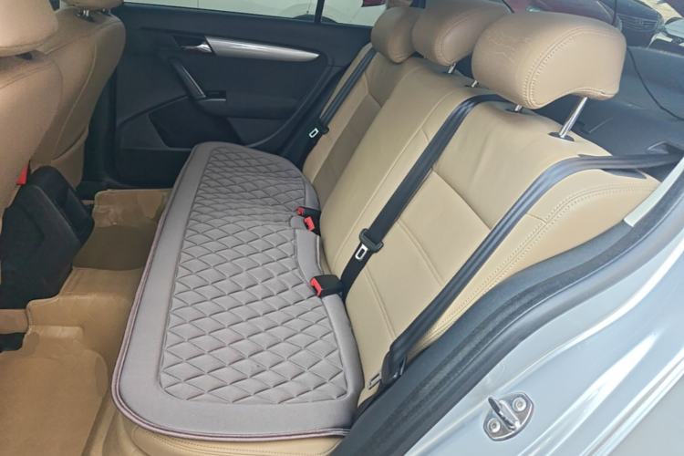 Used Volkswagen Lavida 2013 Revised Classic 1.6L Automatic Fashion Edition Left Rear Seat