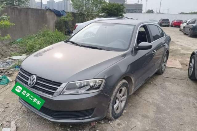 Used Volkswagen Lavida 2013 Revised Classic 1.6L Manual Fashion Edition