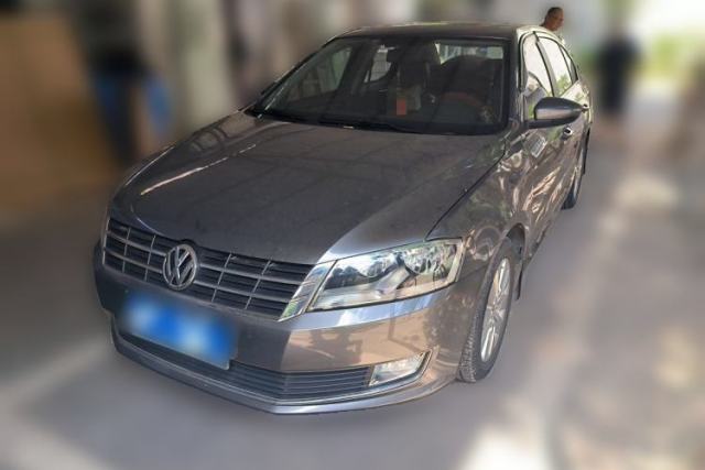 Volkswagen Lavida 2013 Restyled Classic 1.6L Automatic Comfort Edition usado