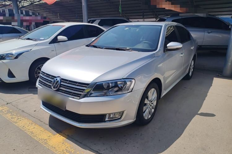 Used Volkswagen Lavida 2013 Restyled Classic 1.6L Manual Comfort Edition Guazi used car, China used car export, Used car for sale, Used  cars, Cheapest cars for sale