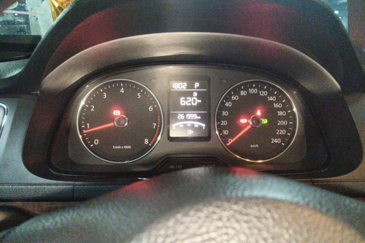 Used Volkswagen Lavida 2013 Restyled Classic 1.6L Automatic Comfort Edition Odometer Close Up