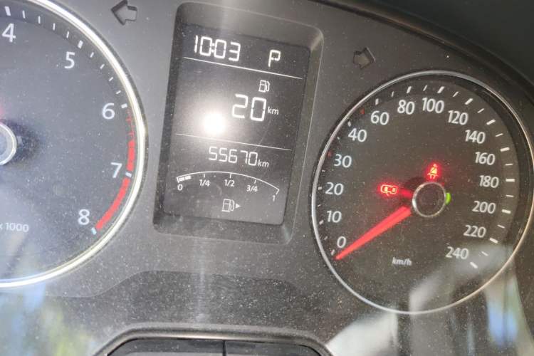 Used Volkswagen Lavida 2013 Restyled Classic 1.6L Automatic Comfort Edition Odometer Close Up