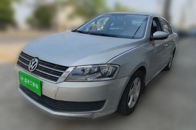 Used Volkswagen Lavida 2013 1.6L Manual Fashion Edition