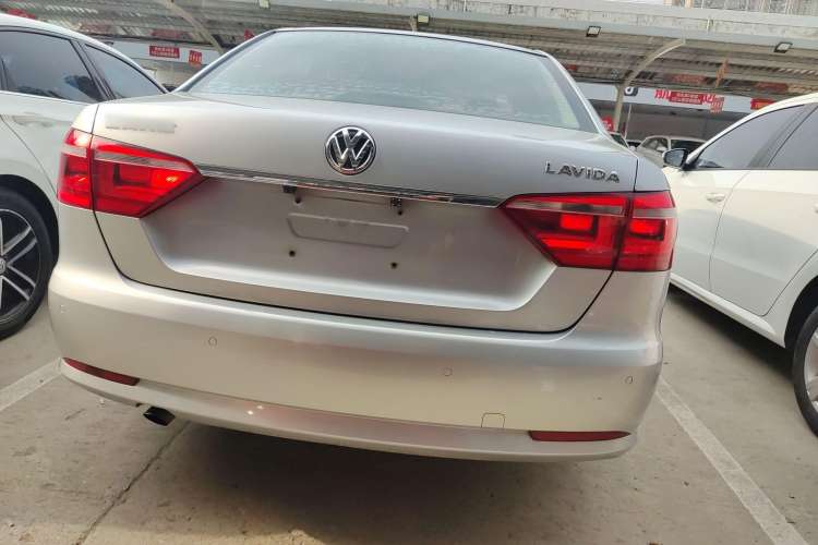 Used Volkswagen Lavida 2013 Restyled Classic 1.6L Automatic Comfort Edition Rear