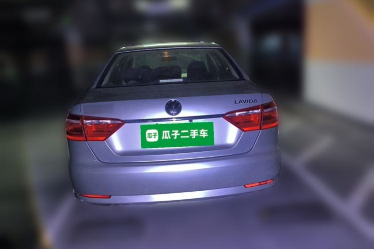Used Volkswagen Lavida 2013 Revised Classic 1.6L Automatic Fashion Edition Rear