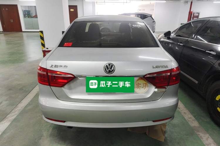 Used Volkswagen Lavida 2013 Revised Classic 1.6L Manual Fashion Edition Rear