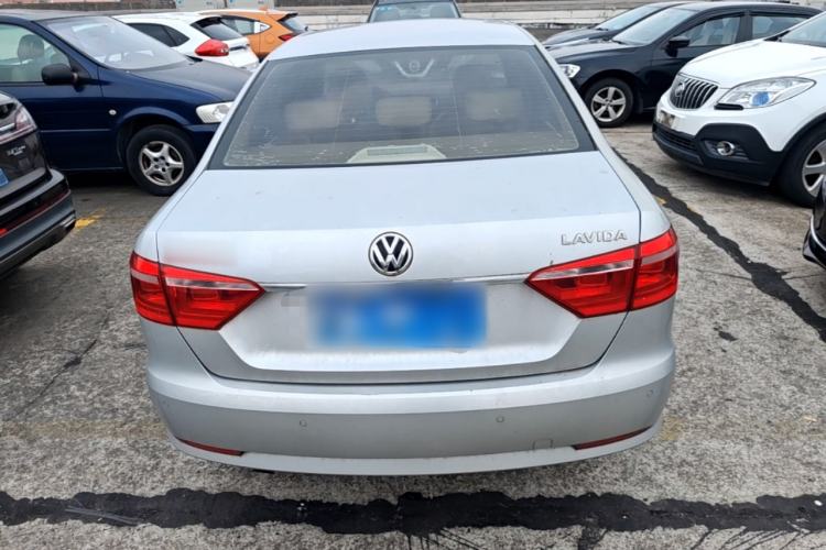 Used Volkswagen Lavida 2013 Restyled Classic 1.6L Manual Comfort Edition Rear