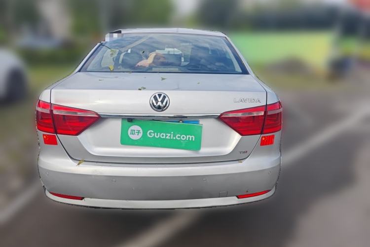 Used Volkswagen Lavida 2013 1.4TSI DSG Luxury Edition Rear