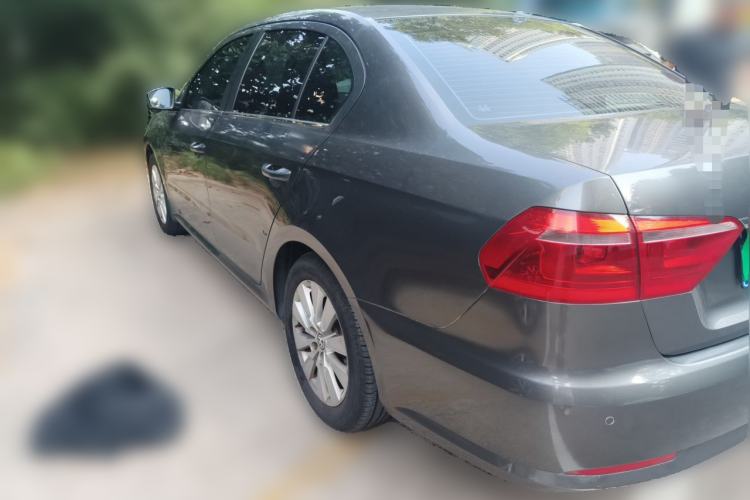 Used Volkswagen Lavida 2013 1.6L Manual Comfort Edition Rear Left 45 Deg
