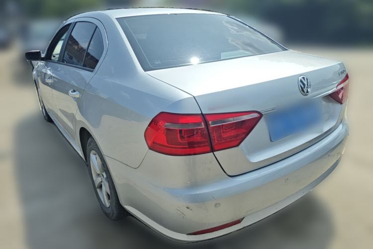 Used Volkswagen Lavida 2013 Revised Classic 1.6L Manual Fashion Edition Rear Left 45 Deg