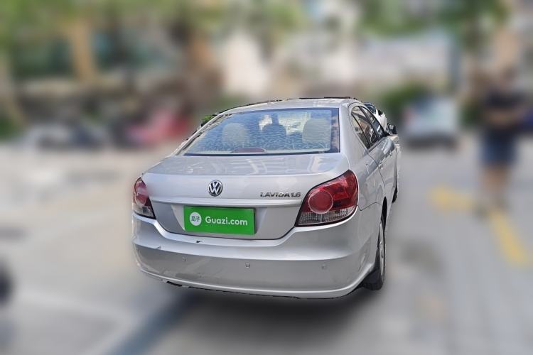 Used Volkswagen Lavida 2013 Classic 1.6L Manual Fashion Edition Rear