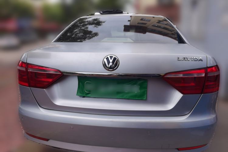 Used Volkswagen Lavida 2013 Restyled Classic 1.6L Manual Comfort Edition Rear