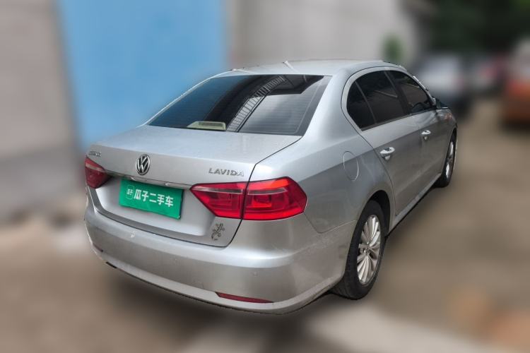 Used Volkswagen Lavida 2013 1.6L Automatic Luxury Edition Rear Right 45 Deg
