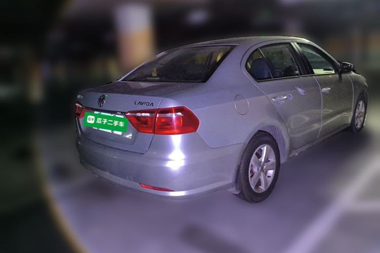 Used Volkswagen Lavida 2013 Revised Classic 1.6L Automatic Fashion Edition Rear Right 45 Deg