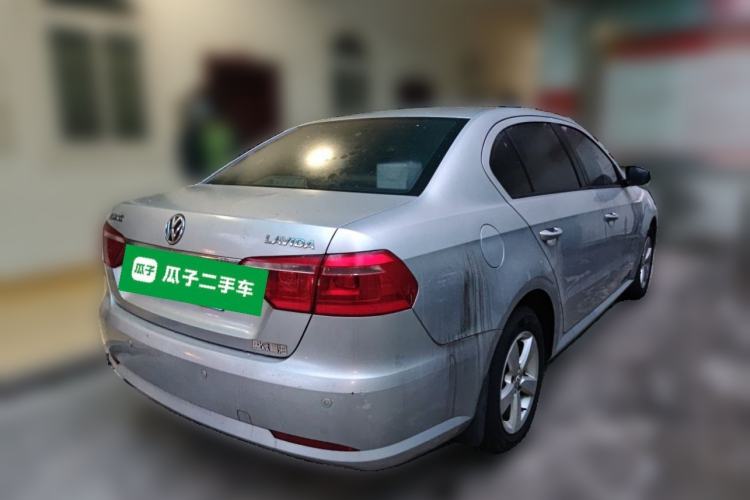 Used Volkswagen Lavida 2013 Revised Classic 1.6L Automatic Fashion Edition Rear Right 45 Deg