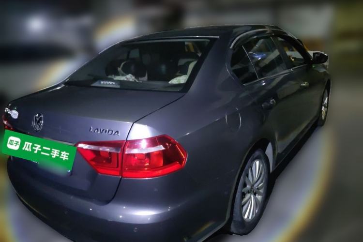 Used Volkswagen Lavida 2013 1.6L Automatic Luxury Edition Rear Right 45 Deg
