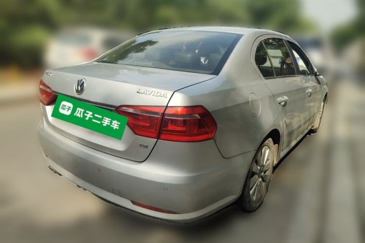 Used Volkswagen Lavida 2013 1.4TSI DSG Comfort Edition Rear Right 45 Deg