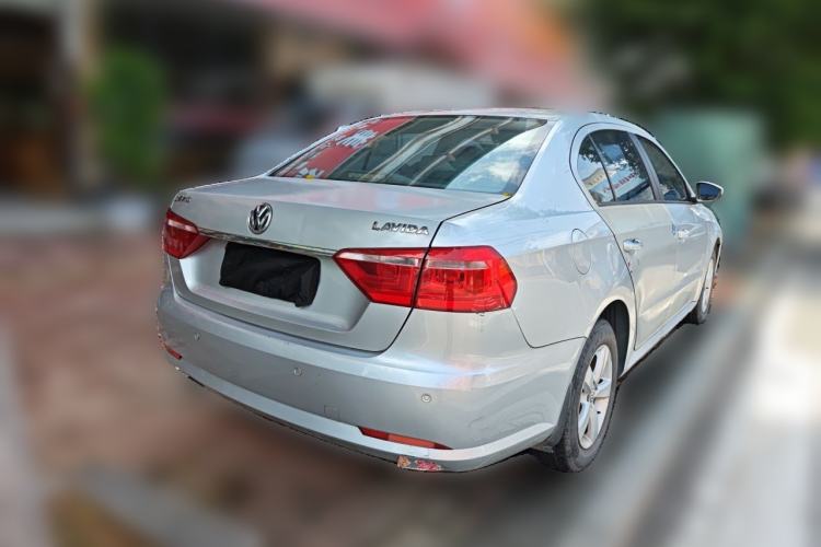 Used Volkswagen Lavida 2013 Revised Classic 1.6L Manual Fashion Edition Rear Right 45 Deg