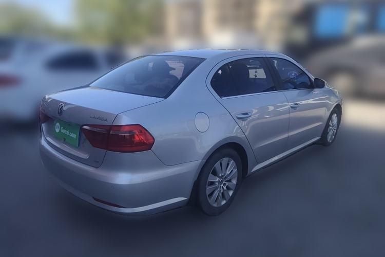 Used Volkswagen Lavida 2013 Revised Version 1.4 TSI DSG Comfort Edition Rear Right 45 Deg