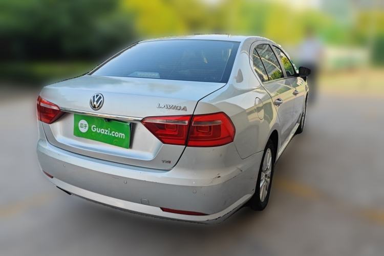 Used Volkswagen Lavida 2013 1.4TSI DSG Comfort Edition Rear Right 45 Deg