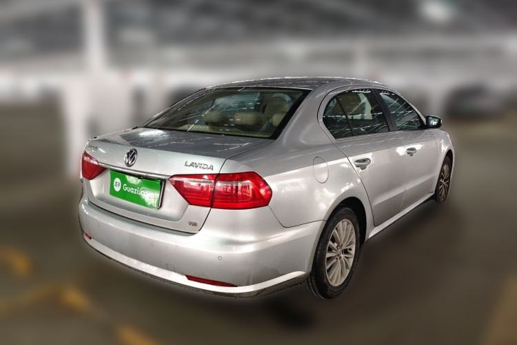 Used Volkswagen Lavida 2013 Revised Version 1.4 TSI DSG Luxury Edition Rear Right 45 Deg