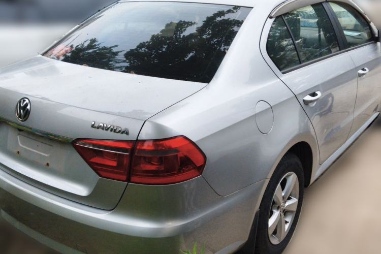 Used Volkswagen Lavida 2013 Revised Classic 1.6L Automatic Fashion Edition Rear Right 45 Deg