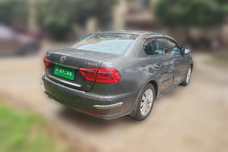Used Volkswagen Lavida 2013 Restyled Classic 1.6L Manual Comfort Edition Rear Right 45 Deg