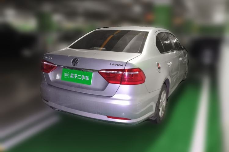 Used Volkswagen Lavida 2013 Revised Classic 1.6L Manual Fashion Edition Rear Right 45 Deg