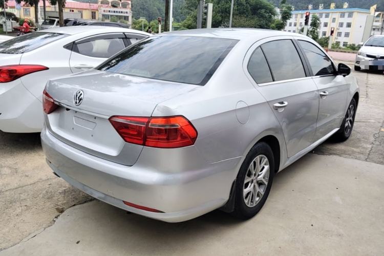 Used Volkswagen Lavida 2013 Revised Classic 1.6L Automatic Fashion Edition Rear Right 45 Deg