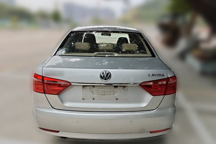 Used Volkswagen Lavida 2013 1.6L Manual Comfort Edition Rear