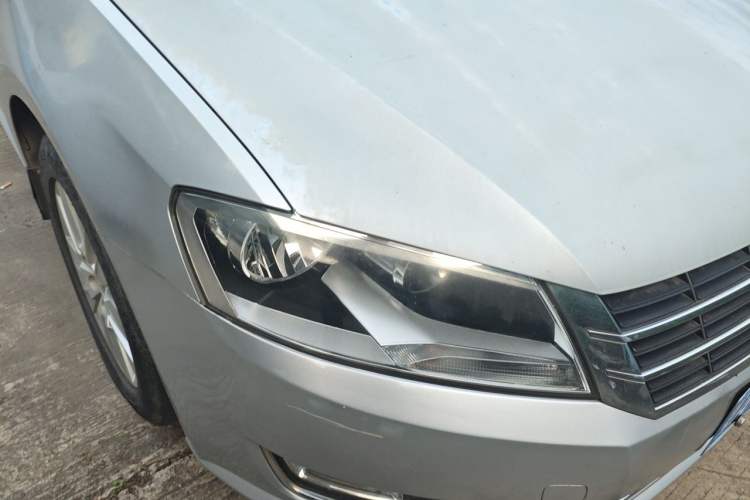 Used Volkswagen Lavida 2013 Restyled Classic 1.6L Automatic Comfort Edition Right Front Headlight