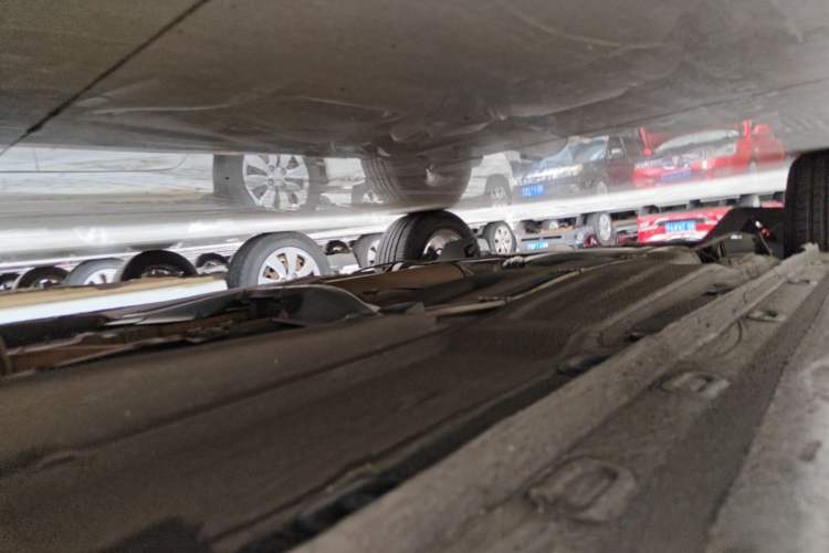 Used Volkswagen Lavida 2013 Revised Version 1.4 TSI DSG Comfort Edition Right Side Sill