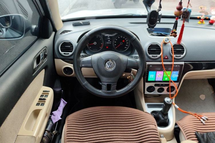Used Volkswagen Lavida 2013 Classic 1.6L Manual Fashion Edition Steering Wheel